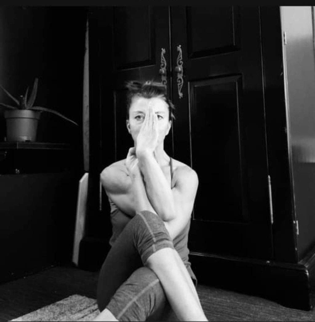 Connie Oliwa CYT, RHN